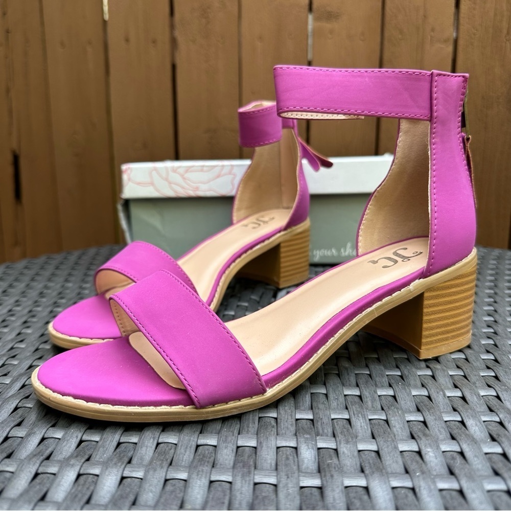 Journee Collection| New in Box Size 7 Percy Plum Ankle Strap Tassel Heel Sandals